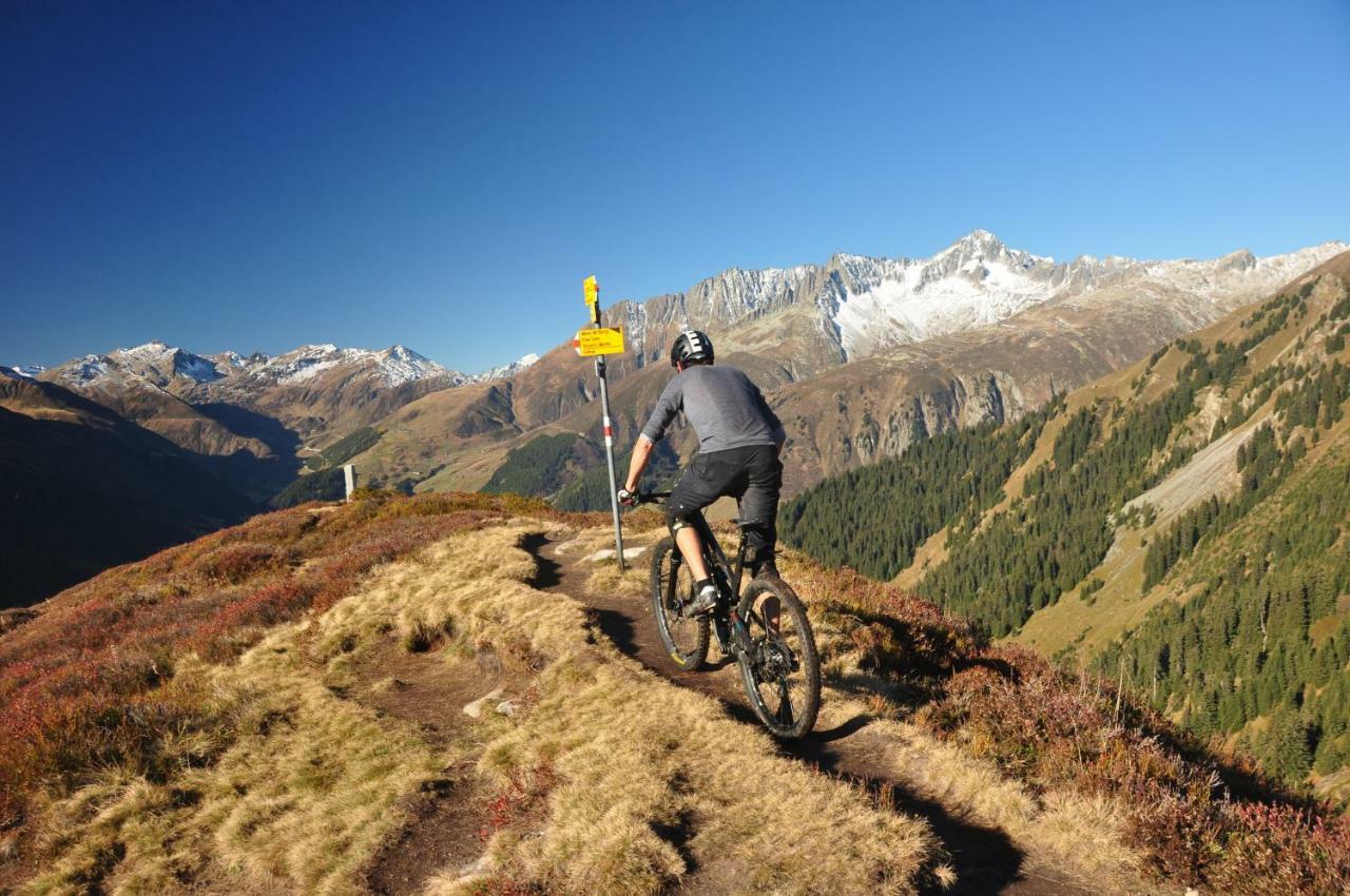 Catrina Resort Disentis Eksteriør bilde